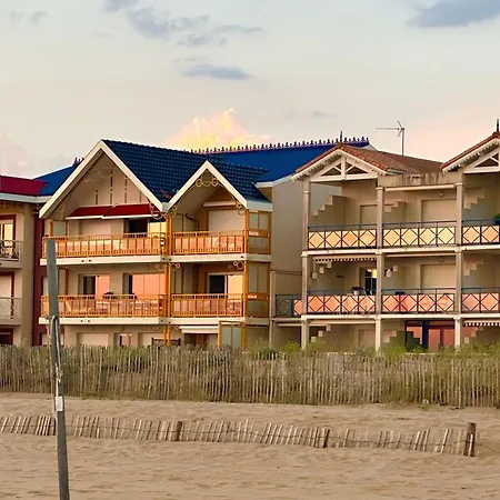 Confort 2 Pieces Pour 4 Pers, Chatelaillon-plage, Parking - Fr-1-706-4 Apartment *