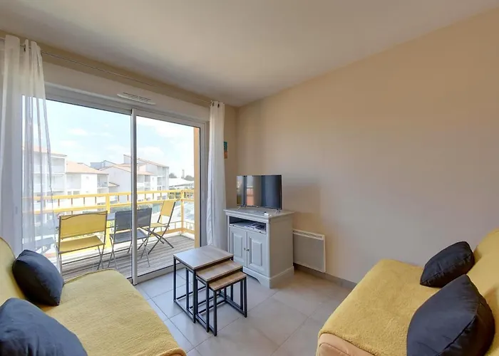 Confort 2 Pieces Pour 4 Pers, Chatelaillon-plage, Parking - Fr-1-706-4 * Chatelaillon-Plage